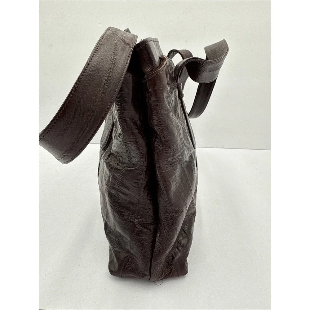 The Unbranded Brand vintage eel